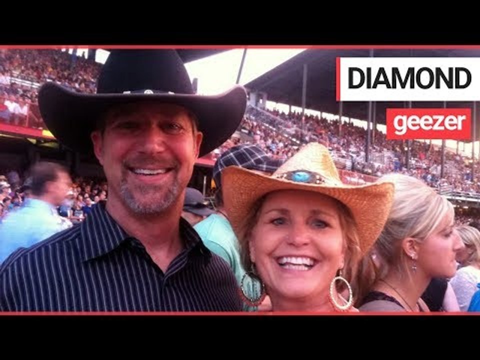 A grieving husband turned his dead wife’s ashes into a dazzling diamond ring which he wears