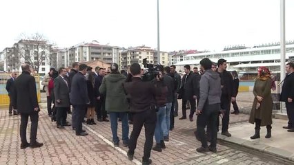 Download Video: Milli Eğitim Bakan Selçuk Öğrencilerle Bir Araya Geldi