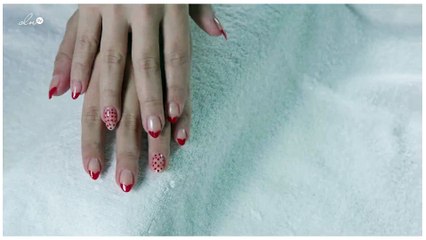 القلوب الحمراء تزيّن أظافرك في الفالنتاين