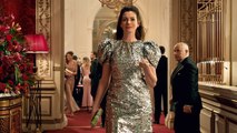 Anne Hathaway, Rebel Wilson In 'The Hustle' First Trailer
