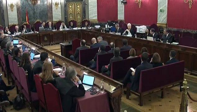 Los golpistas presos tienen el visto bueno del Supremo para lucir lazos amarillos