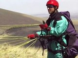 Paragliding, parapente - groundhandling the art of kiting