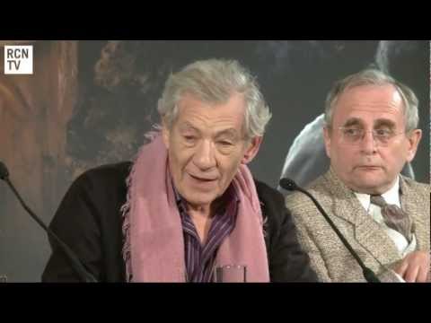 Ian McKellen Interview - Gandalf -The Hobbit An Unexpected Journey