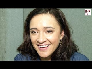 Keisha Castle-Hughes Interview - Roadies & Cameron Crowe