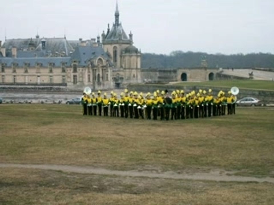 paris parade festival marching band sans pistons