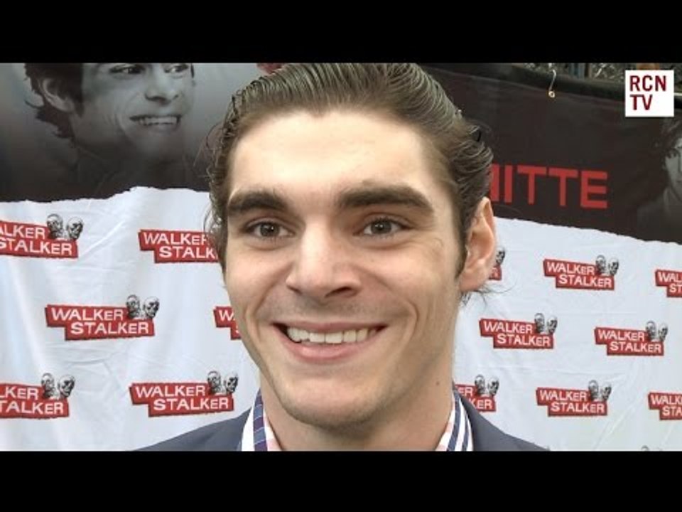 RJ Mitte Interview - Breaking Bad, Bryan Cranston & Paralympics