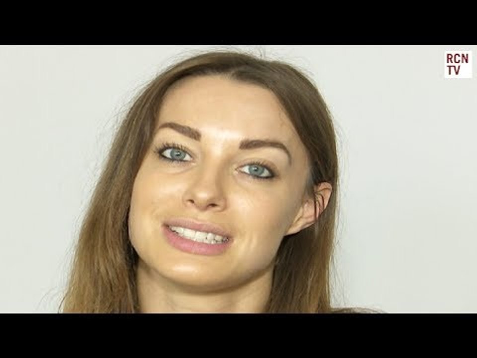 Emily Hart Thanks Awesome Subs SITC 2017