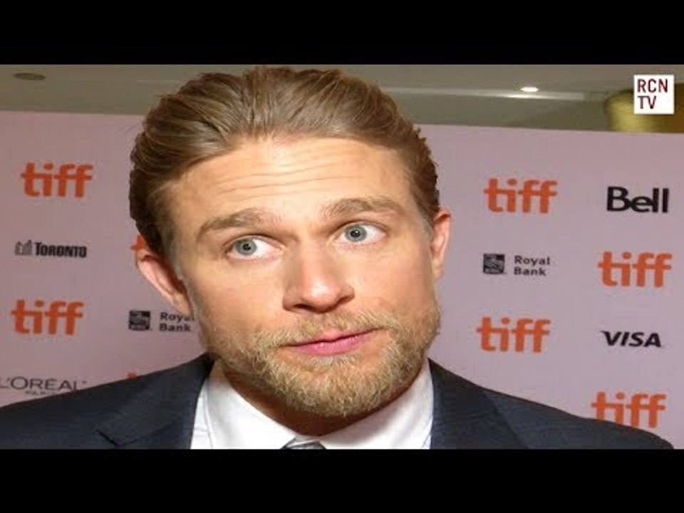 Charlie Hunnam Interview Rami Malek Papillon Bromance
