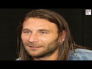 Zach McGowan Superhero Chat