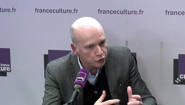François Saint-Pierre : La loi anti-casseurs instaurera un contrôle d'identité a priori très large. Je soutiens que cette loi est inconstitutionnelle parce que tous les manifestants seront fichés