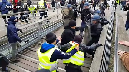 "Gilets jaunes": début du procès de l'ex-boxeur C. Dettinger