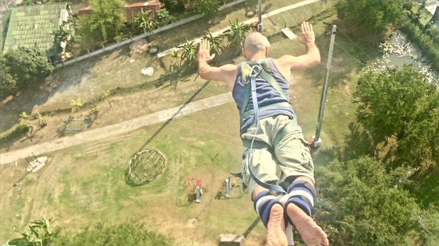 Highest Bungy Jump in Thailand - Pattaya XBungy