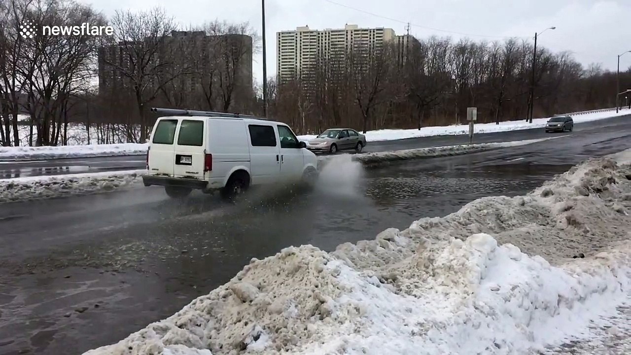 Insane ice storm pounds Toronto