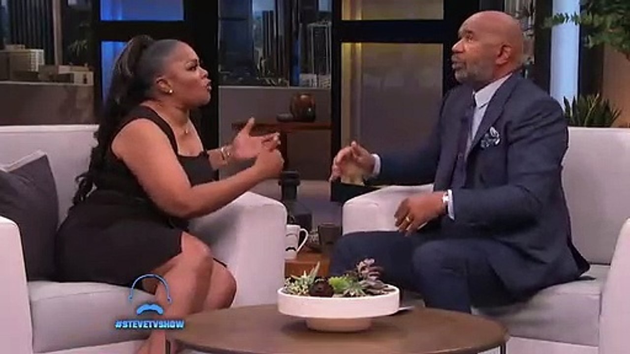 Steve Harvey And Mo’Nique Get Into Heated Debate Following 'Burning Too Many Bridges' Comment