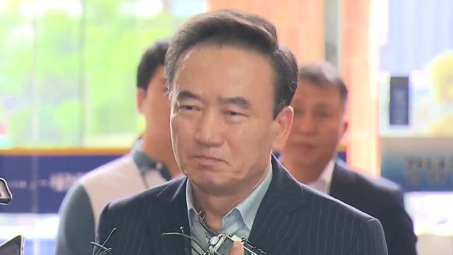 '여직원 성추행 혐의' 최호식, 1심 집행유예 선고 / YTN