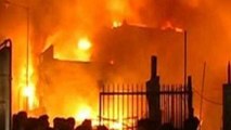 Delhi फिर आग की लपटो में , Naraina Factory में लगी आग | वनइंडिया हिंदी