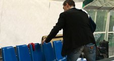 Panathinaikos Başkanı Dimitris Giannakopoulos, Olympiakos Benchine Kırmızı İç Çamaşırı Bıraktı