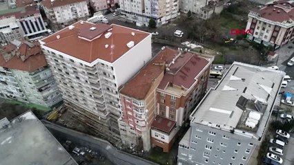 İstanbul- Bağcılar'da Göreni Şaşkına Çeviren Binanın Havadan Görüntüleri