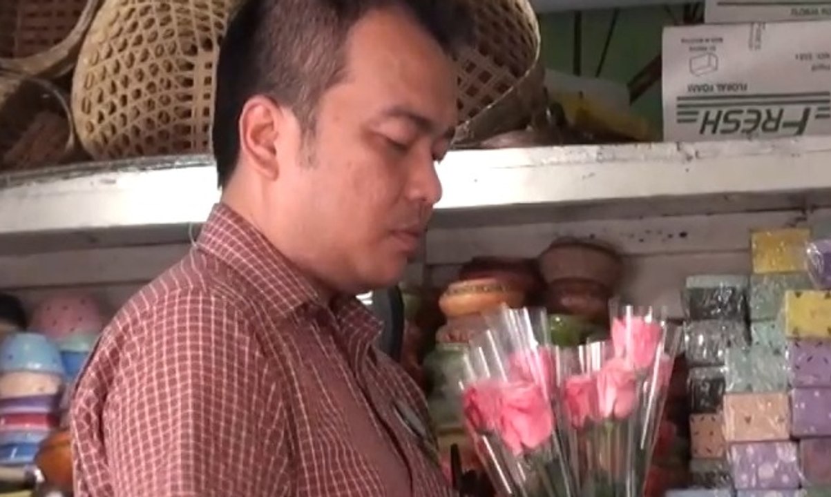 Harga Bunga Naik, Rogoh Kocek Dalam-dalam Untuk si Terkasih