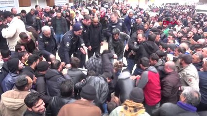 Şanlıurafa Suriyelilerin Avrupa'ya Gönderileceği Söylentisi İzdihama Neden Oldu