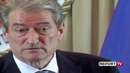 Report TV -  Paranoja e Sali Berishës me stilolapsat nga 2011 deri më sot