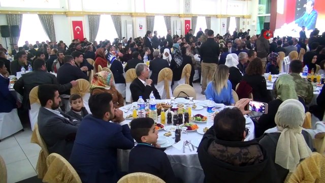 Bakan Kurum, şehit yakınları ve gazilerle bir araya geldi