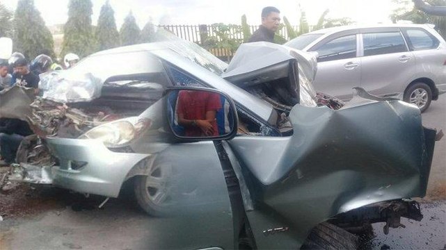 Tabrak Mobil Tangki, Anggota DPRD Sambas Meninggal dalam Kecelakaan