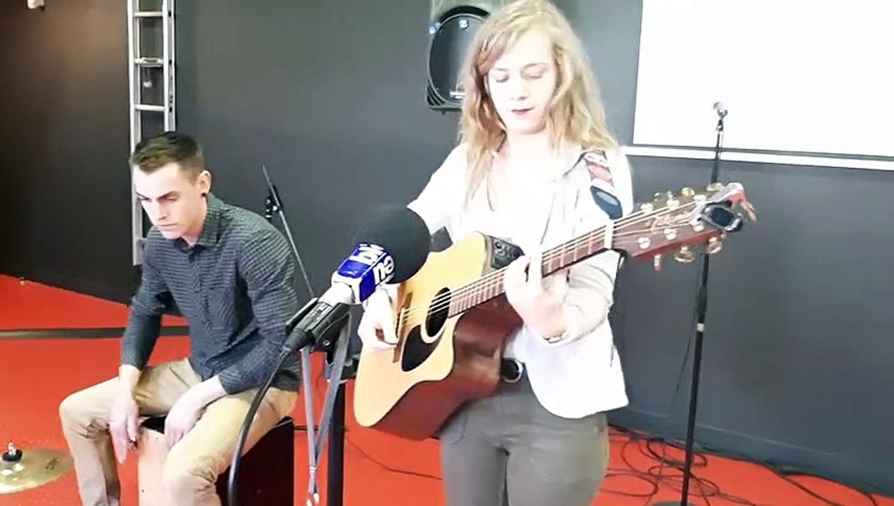 Le concours "Les jeunes ont du talent" prestation de Camille Musica, une rochelaise de 20 ans.