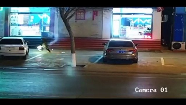 Boy puts lit fireworks through manhole cover and it explodes (online-video-cutter.com)