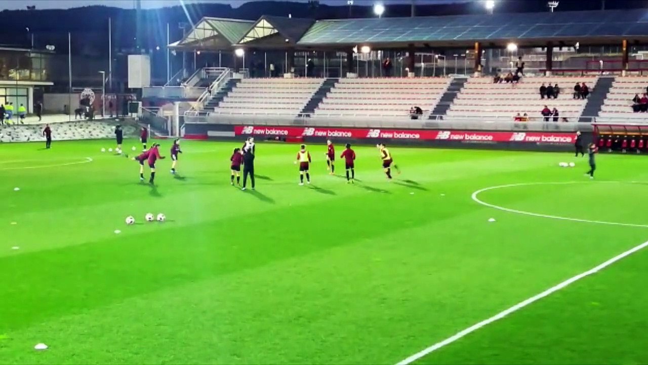 Entrenamiento del Athletic Antes de Enfrentarse al Betis en la Jornada 21 de La Liga Iberdrola