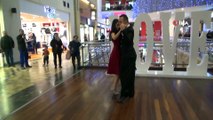 Forum Çamlık’ta sevgililer gününe özel tango gösterisi