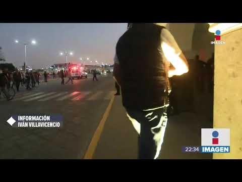 Policías salvan a presunto ladrón de ser quemado en Huejotzingo, Puebla | Noticias con Ciro