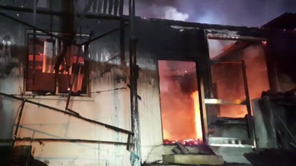 곡성 단독주택서 불...야산으로 번져 / YTN