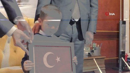 Vali Öksüz minik Ali Kerem’i makamında kabul etti