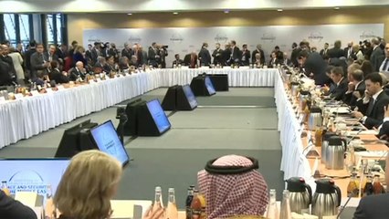 وارسو.. عرب يحرفون البوصلة وإسرائيل الرابح الأكبر