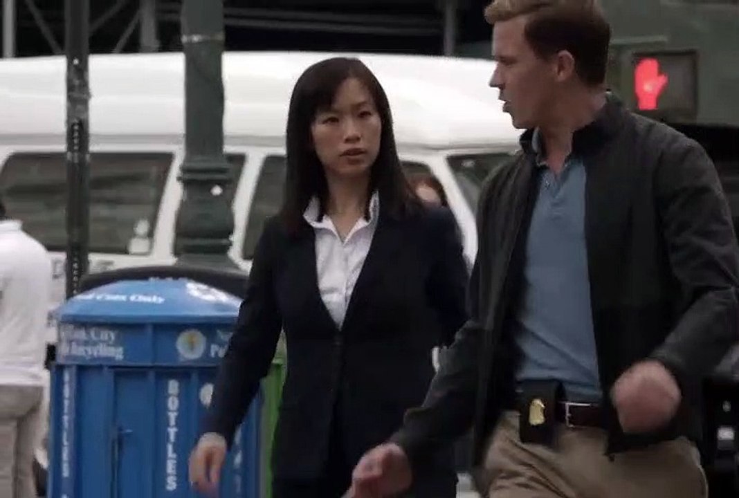 Shades of Blue S01E02 Original Sin