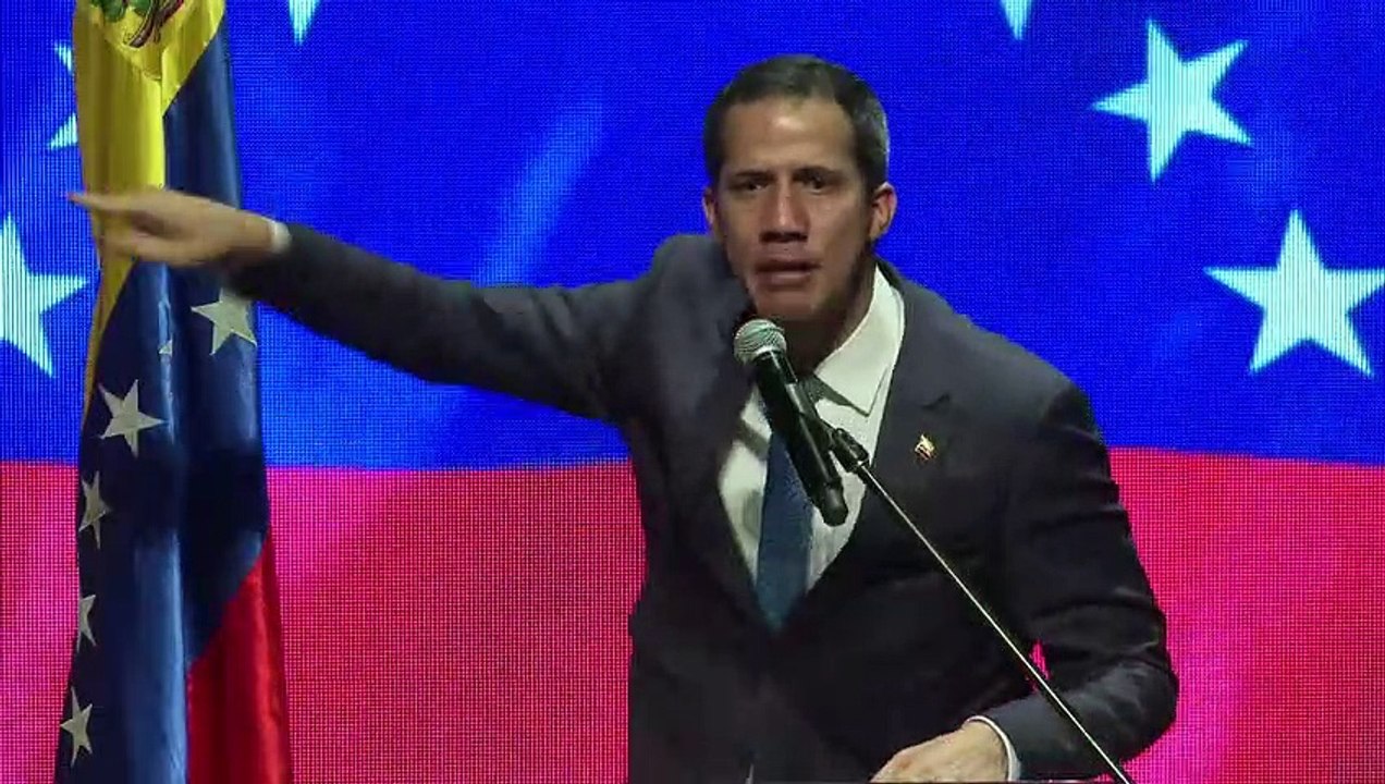 Guaidó pressiona governo