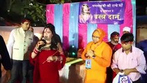 Shri Radhe Maa Dwara ke ashirwad se vastra daan - श्री राधे माँ द्वारा के आशीर्वाद से वस्त्र दान