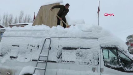 Van Van ve Bitlis'te 323 Yerleşim Birimi Ulaşıma Kapandı