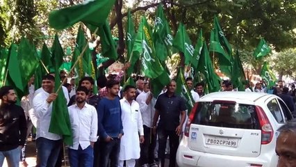 चौटाला परिवार में महाभारत_ दोनों गुट कर रहे हैं जोर आज़माइश, कौन कितने पानी में