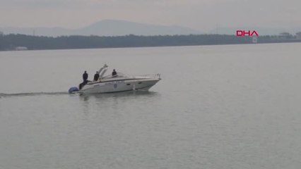 Adana Baraj Gölünde Erkek Cesedi Bulundu