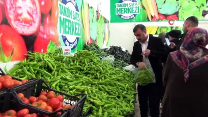 Elazığ’da bugün açılan tanzim satış noktasına yoğun ilgi