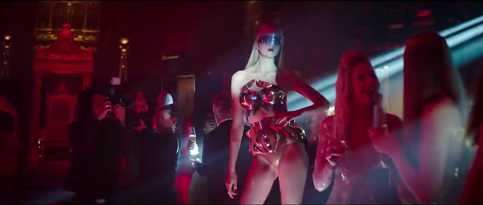 Fast & Furious Presents Hobbs & Shaw - Official Trailer