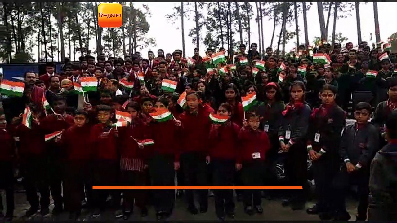 देहरादून के छात्रों ने वॉर मेमोरियाल पर दी शहीदों को श्रद्धाजंलि