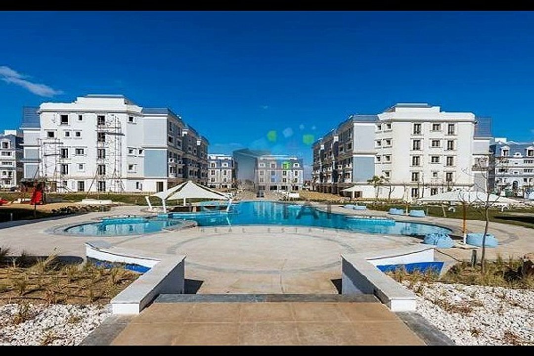 I villa A garden corner for sale at mountain view hyde park