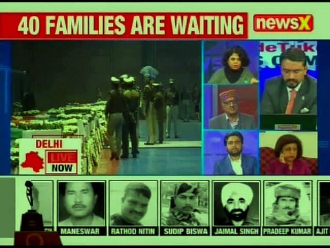 Pulwama News LIVE Updates: PM Narendra Modi pays final respects to martyred jawans