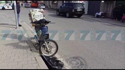 Скачать видео: ELBASAN, MAKINA PERPLAS MOTORIN, PLAGOSET RENDE 20 VJEÇARI - News, Lajme - Kanali 7