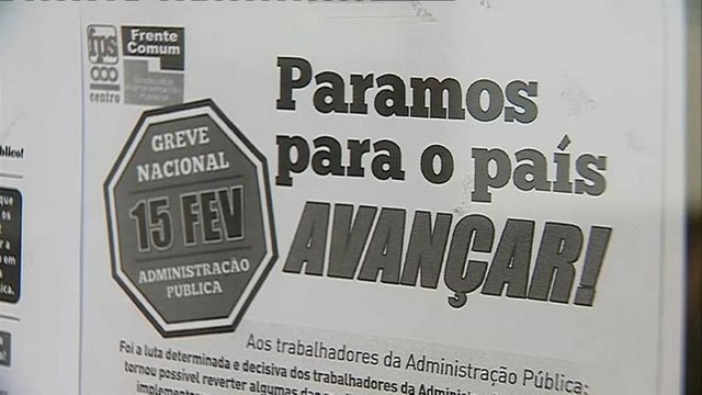Una huelga de funcionarios paraliza Portugal