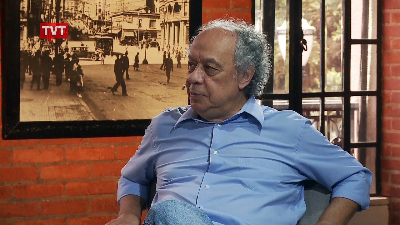 Quais os deveres dos "Clubes Formadores" com a base?