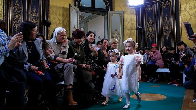 Неделя детской моды в Париже